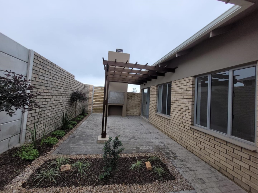 3 Bedroom Property for Sale in Mooikloof Country Estate Western Cape